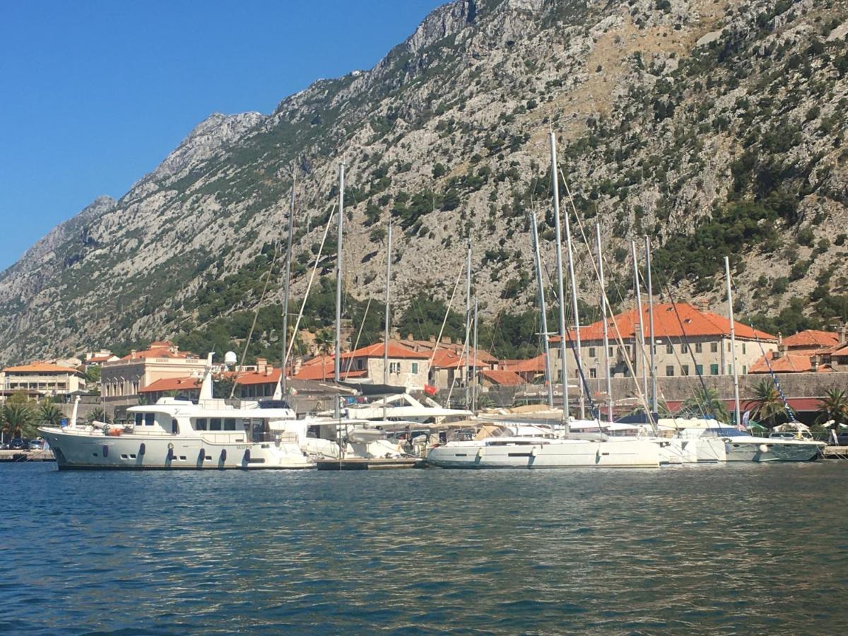 Hotel Art House 001 Kotor Exterior foto