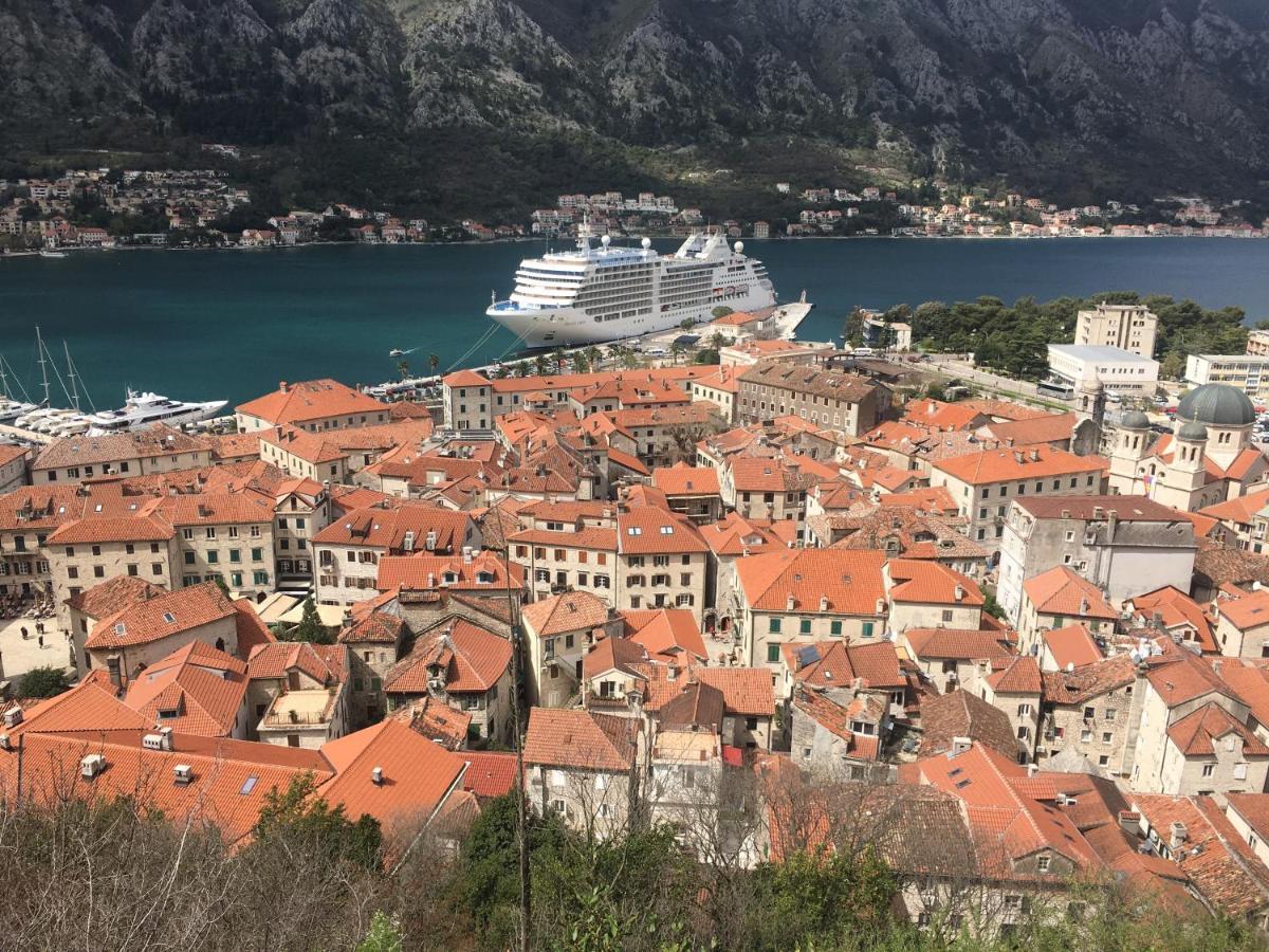 Hotel Art House 001 Kotor Exterior foto